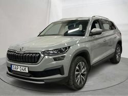 Grå Begagnad 2022 Skoda Kodiaq SUV | 300 000 kr (Marknadspris)
