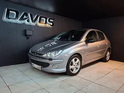 Grå Begagnad 2004 Peugeot 206 Halvkombi | 14 900 kr (Bra pris)