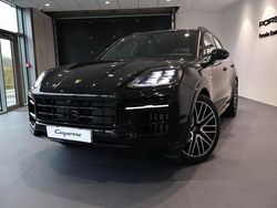 Ny 2026 Porsche Cayenne Black Edition SUV | 1 496 500 kr