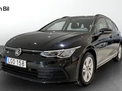Svart Begagnad 2021 VW Golf VIII Kombi | 239 900 kr (Marknadspris)