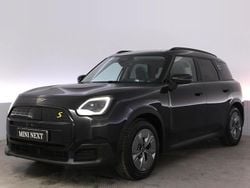 Svart Begagnad 2024 Mini Countryman SUV | 434 900 kr