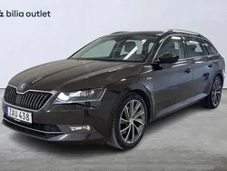 Brun Begagnad 2017 Skoda Superb Business Line Kombi | 239 800 kr (Lite dyr)