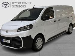 Vit Begagnad 2024 Toyota Proace Comfort Minibuss | 469 900 kr