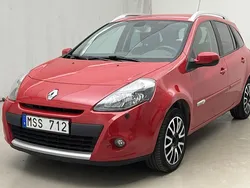 Röd Begagnad 2012 Renault Clio IV | 83 000 kr