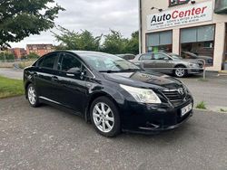 Svart Begagnad 2010 Toyota Avensis Executive Sedan | 46 000 kr (Bra pris)