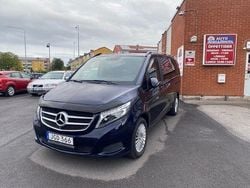 Blå Begagnad 2015 Mercedes V250 Minibuss | 295 000 kr (Bra pris)