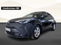 Svart Begagnad 2022 Toyota C-HR Executive SUV | 299 000 kr (Lite dyr)
