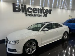Vit Begagnad 2010 Audi A5 S-Line Sportkupé | 114 900 kr (Marknadspris)