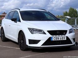 Vit samma som bilen Begagnad 2016 Cupra Leon Kombi | 219 500 kr (Marknadspris)