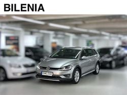 Silver Begagnad 2017 VW Golf Alltrack Kombi | 189 900 kr (Marknadspris)