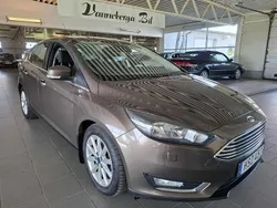 Brun Begagnad 2016 Ford Focus Titanium Halvkombi | 89 900 kr (Marknadspris)
