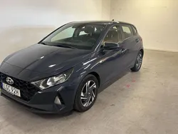 Grå Begagnad 2022 Hyundai i20 Essential Halvkombi | 169 900 kr (Bra pris)