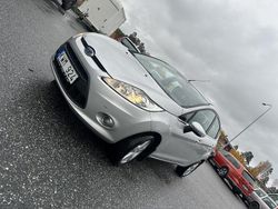 Grå Begagnad 2011 Ford Fiesta Titanium Halvkombi | 48 000 kr (Marknadspris)
