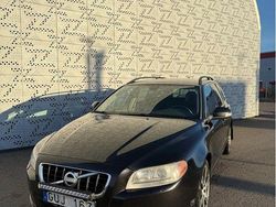 Begagnad 2010 Volvo V70 Momentum Kombi | 55 000 kr (Bra pris)