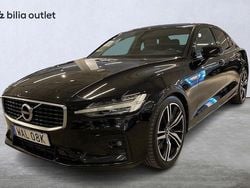 Svart Begagnad 2019 Volvo S60 R-Design Sedan | 308 900 kr (Marknadspris)