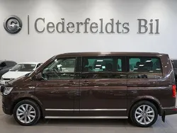 Brun Begagnad 2017 VW Multivan Minibuss | 447 400 kr (Marknadspris)