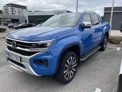 Blå Begagnad 2024 VW Amarok Aventura Pickup | 729 900 kr (Dyr)