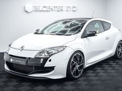 Vit Begagnad 2010 Renault Mégane Coupé R.S. Sportkupé | 199 900 kr