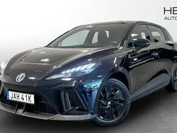 Svart (black) Begagnad 2022 MG MG4 EV Halvkombi | 269 900 kr (Marknadspris)