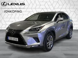 Ljusgrå Begagnad 2018 Lexus NX300h Executive Line SUV | 284 900 kr (Marknadspris)