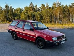 Röd Begagnad 1990 Mitsubishi Lancer Kombi | 29 900 kr