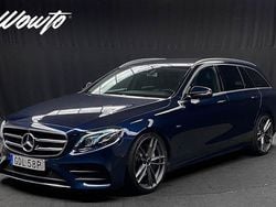 Mörkblå Begagnad 2019 Mercedes E220 AMG Kombi | 369 800 kr (Marknadspris)