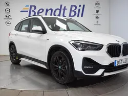 Vit Begagnad 2021 BMW X1 Sport Line SUV | 269 500 kr (Bra pris)