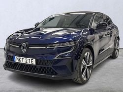Flerfärgad Begagnad 2022 Renault Mégane IV Iconic Halvkombi | 299 900 kr (Lite dyr)