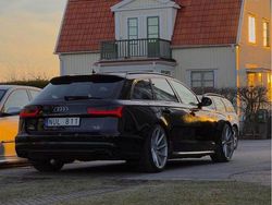 Svart Begagnad 2012 Audi A6 Kombi | 220 000 kr