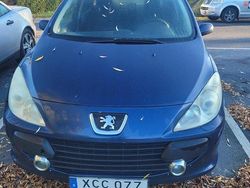 Blå Begagnad 2006 Peugeot 307 Halvkombi | 24 000 kr (Dyr)