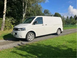 Vit Begagnad 2014 VW T5 Van | 99 000 kr (Marknadspris)