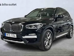 Svart Begagnad 2018 BMW X3 SUV | 219 900 kr