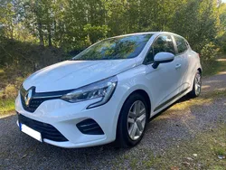 Vit Begagnad 2020 Renault Clio V Zen Halvkombi | 147 500 kr (Marknadspris)