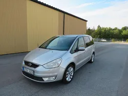 Grå Begagnad 2008 Ford Galaxy Minibuss | 33 000 kr