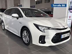 Vit Begagnad 2021 Suzuki Swace Kombi | 209 900 kr (Marknadspris)