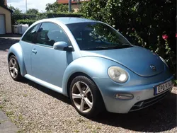 Blå Begagnad 2004 VW Beetle Highline Halvkombi | 39 999 kr (Marknadspris)