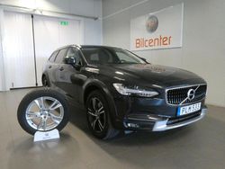 Mörkgrå Begagnad 2017 Volvo V90 CC Kombi | 279 900 kr (Marknadspris)