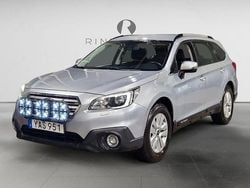 Silver Begagnad 2015 Subaru Outback Kombi | 124 900 kr (Bra pris)