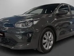 Grå Begagnad 2021 Kia Rio Advance Halvkombi | 164 500 kr (Bra pris)