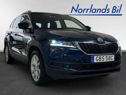 Lava blue metallic Begagnad 2019 Skoda Karoq SUV | 204 900 kr (Marknadspris)