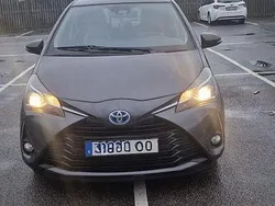Begagnad 2018 Toyota Yaris Hybrid Halvkombi | 169 999 kr (Marknadspris)