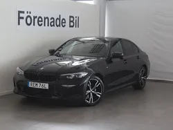 Svart Begagnad 2024 BMW 320 M Sport Sedan | 459 000 kr (Marknadspris)