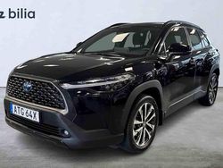 Svart Begagnad 2022 Toyota Corolla Cross SUV | 364 800 kr