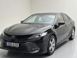 Svart Begagnad 2020 Toyota Camry Executive | 218 000 kr