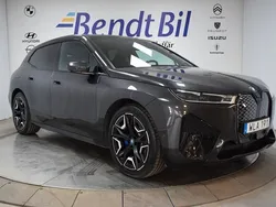Sophistogråmetallic Begagnad 2021 BMW iX Comfort Edition SUV | 464 500 kr (Marknadspris)
