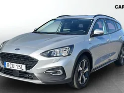 Grå (silver) Begagnad 2022 Ford Focus Active Kombi | 194 900 kr (Marknadspris)