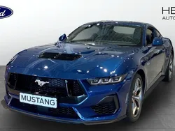 Blå Ny 2024 Ford Mustang GT Fastback Sportkupé | 691 400 kr