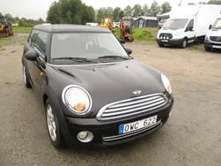 Blå Begagnad 2009 Mini One Clubman Pepper Kombi | 45 000 kr
