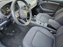 Svart Begagnad 2020 Audi A3 Sportback Comfort Halvkombi | 168 000 kr (Bra pris)