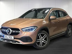 Ljusbrun (brown) Begagnad 2021 Mercedes GLA200 SUV | 379 000 kr (Lite dyr)